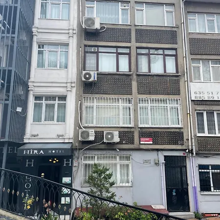 House اسطنبول